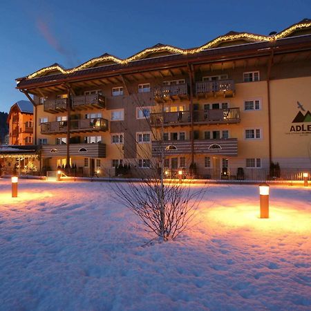 Adler Aparthotel Moena Exteriör bild